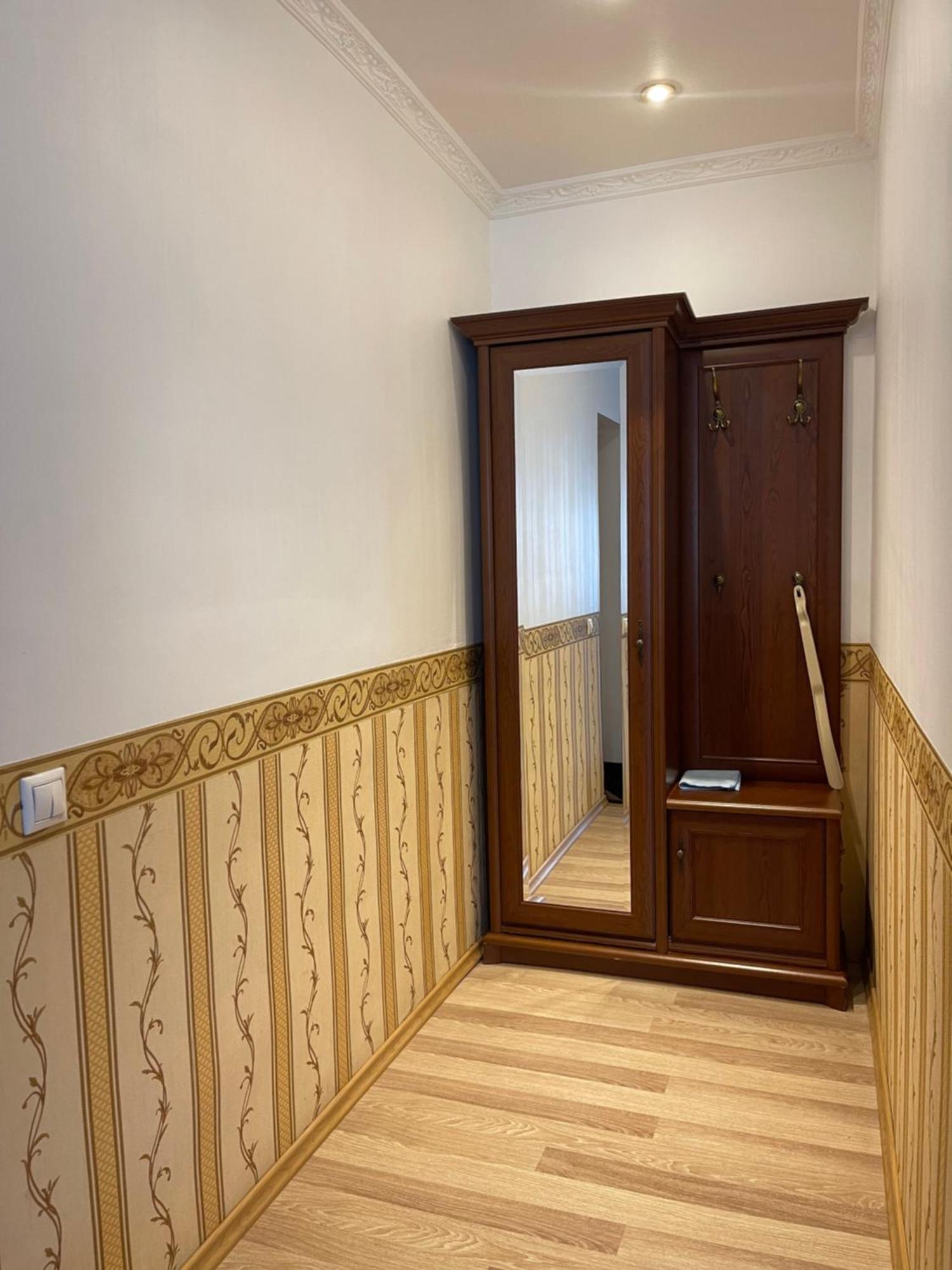 Gusarskiy Hotel And Apartment Kyiv Exterior photo